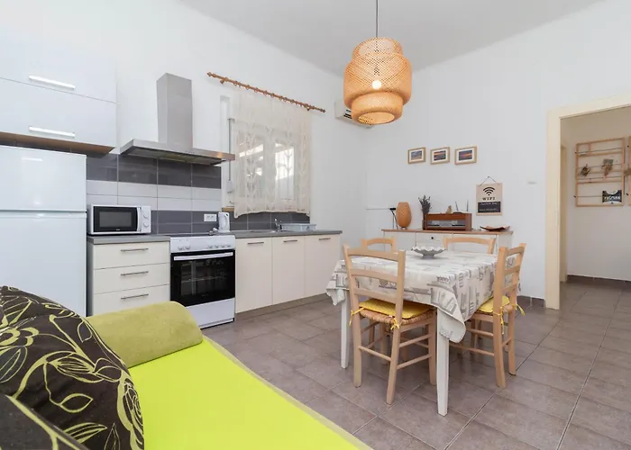Ema Apartman Zadar